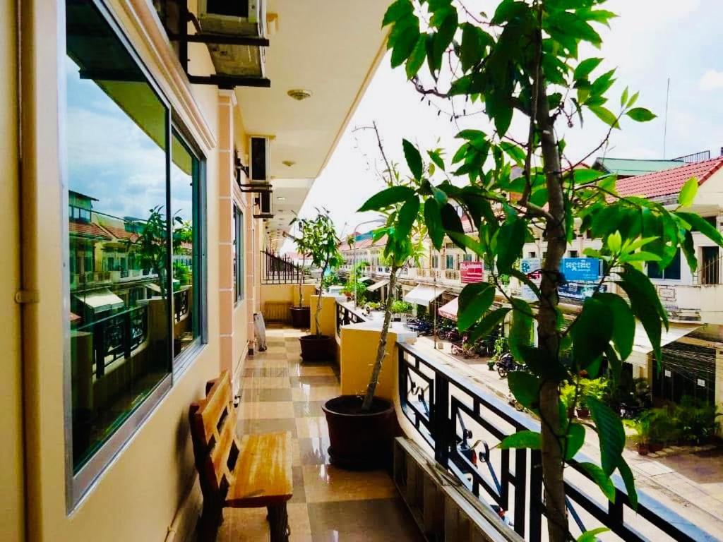 U Dara Inn シェムリアップ エクステリア 写真